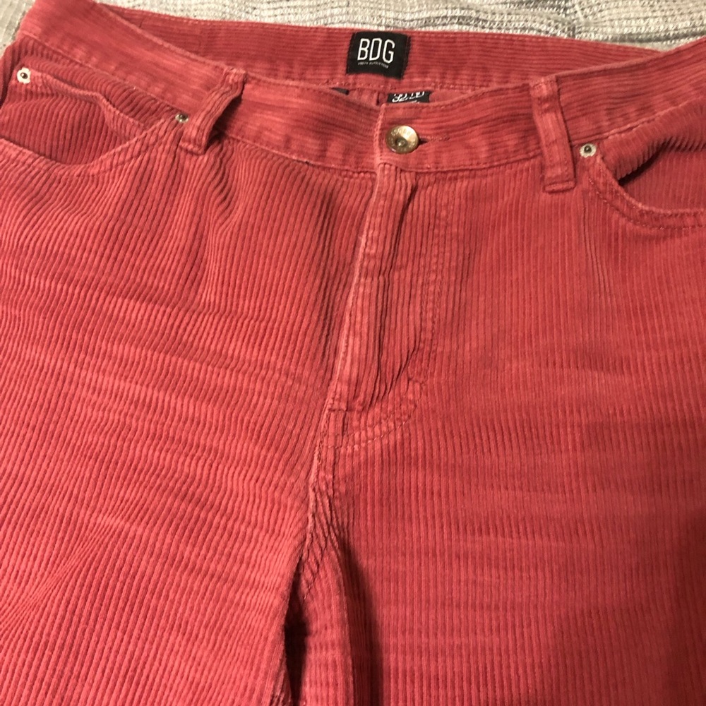SOLD. Res corduroy jeans